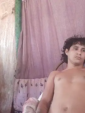 Snapshot of pedrodavid_ chatting on February 25, 2026, 2:16 pm pedrodavid online show from February 25, 2026, 2:16 pm