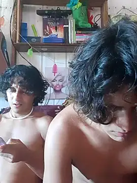 Snapshot of pedrodavid_ chatting on March 2, 2026, 8:04 pm pedrodavid online show from March 2, 2026, 8:04 pm