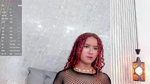 Sophiee Velvet online show from March 7, 2025, 2:34 pm