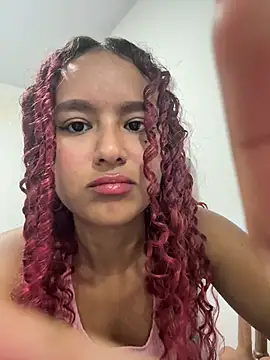 Sophiee Velvet online show from April 1, 2026, 1:06 am