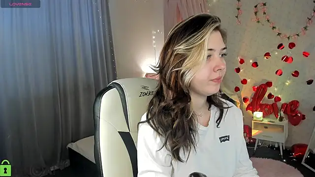 Snapshot of Vanessa_Walters chatting on March 21, 2026, 3:00 am Vanessa Walters online show from March 21, 2026, 3:00 am