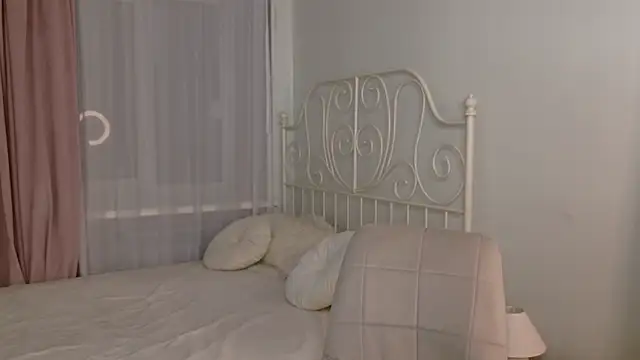 Snapshot of Morgenstern_ chatting on September 21, 2025, 5:42 am Morgenstern  online show from September 21, 2025, 5:42 am