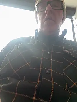 twist699 online show from March 25, 2026, 9:21 pm