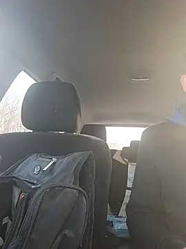 otterlover123 online show from February 14, 2026, 9:11 pm