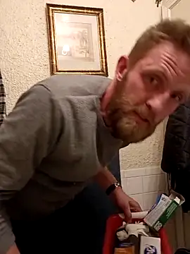 otterlover123 online show from February 15, 2026, 7:32 pm