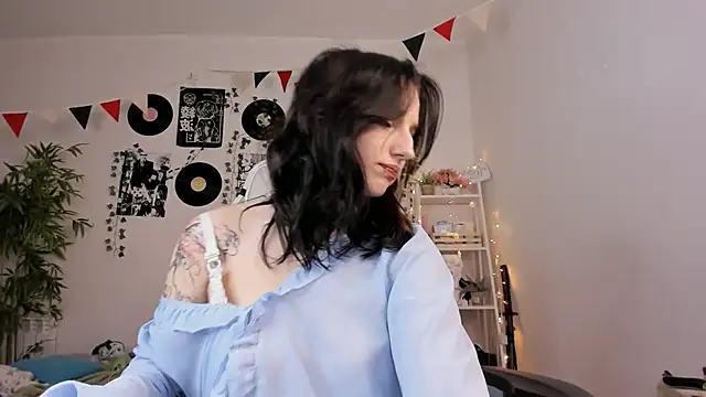 Viv Player online show from December 27, 2024, 7:29 am