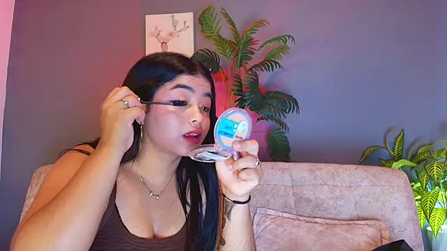 jade brunnette online show from May 27, 2026, 8:17 pm