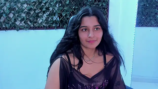 Snapshot of Megan_Whitte chatting on January 16, 2025, 10:55 pm Megan Whitte online show from January 16, 2025, 10:55 pm