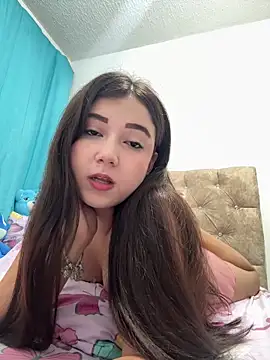 Snapshot of mia_cooper_24 chatting on May 14, 2026, 3:35 am mia cooper 24 online show from May 14, 2026, 3:35 am