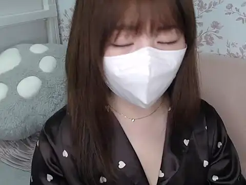 Snapshot of mei_hosina chatting on February 5, 2026, 3:49 pm mei hosina online show from February 5, 2026, 3:49 pm