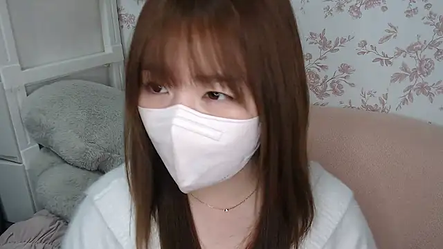 Snapshot of mei_hosina chatting on February 20, 2026, 3:45 pm mei hosina online show from February 20, 2026, 3:45 pm