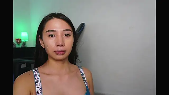 Snapshot of AlessiaVix chatting on December 29, 2024, 4:51 pm AlessiaVix online show from December 29, 2024, 4:51 pm