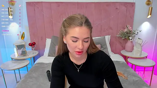 MilaVoxx online show from March 28, 2026, 6:02 am