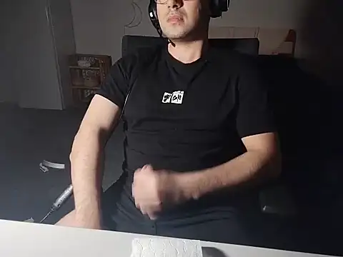 mrKerem123 online show from February 23, 2026, 10:07 pm