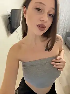 Kimsweet7 online show from February 9, 2026, 6:23 pm