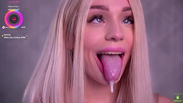 Snapshot of tessa_meow chatting on January 27, 2025, 8:39 pm tessa meow online show from January 27, 2025, 8:39 pm