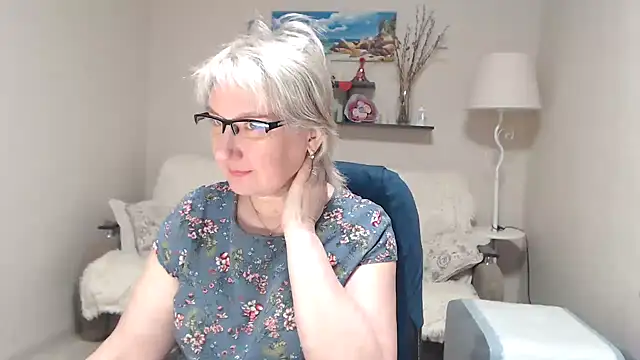 FleurMays online show from March 10, 2026, 5:34 am