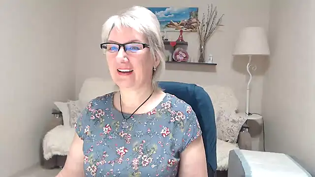 FleurMays online show from March 12, 2026, 3:23 am