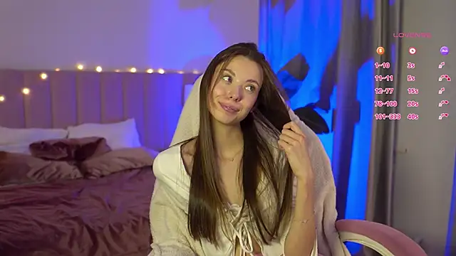 Goldy Grace  online show from September 19, 2025, 11:44 am