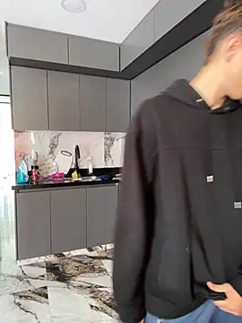 oliver Lz online show from October 9, 2025, 2:15 pm