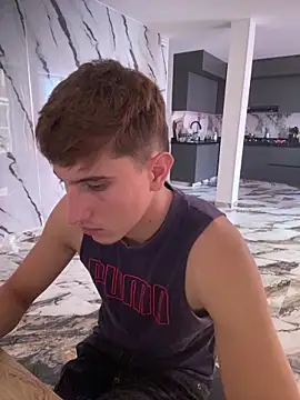 oliver Lz online show from November 30, 2025, 8:46 pm