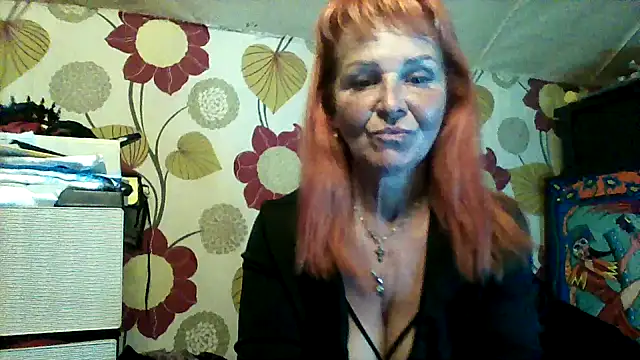 CassandraSandra44 online show from April 13, 2026, 4:12 pm