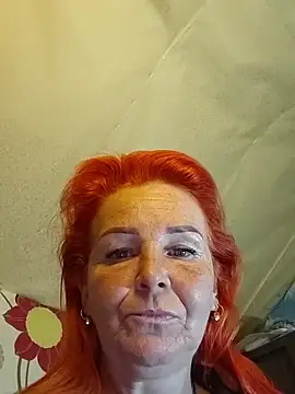 CassandraSandra44 online show from May 10, 2026, 3:23 am