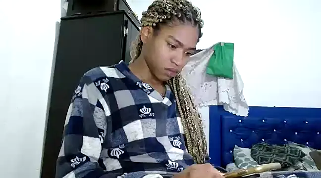 miriam775 online show from January 13, 2025, 11:30 am