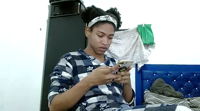 miriam775 online show from March 21, 2025, 12:51 am