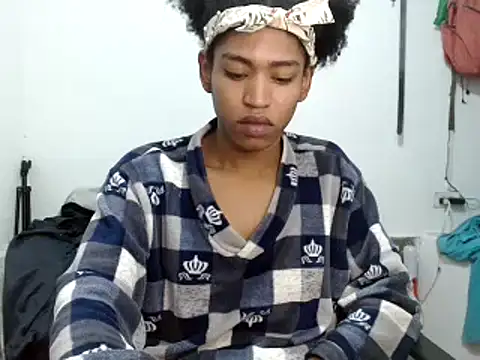 miriam775 online show from September 8, 2025, 3:00 pm