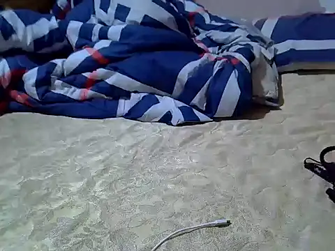 Just Karu online show from December 22, 2025, 4:42 am