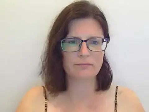 Snapshot of CrimsonMistress chatting on January 11, 2025, 3:02 am CrimsonMistress online show from January 11, 2025, 3:02 am