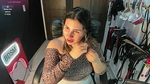 Snapshot of violet_bdsmx chatting on September 13, 2025, 9:36 pm violet bdsmx online show from September 13, 2025, 9:36 pm