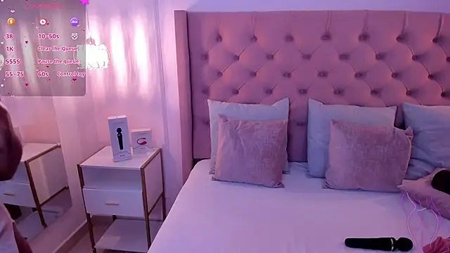 Snapshot of mia_schwarz chatting on January 15, 2025, 8:26 pm mia schwarz online show from January 15, 2025, 8:26 pm