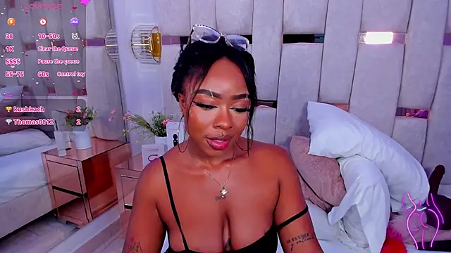 Snapshot of mia_schwarz chatting on January 24, 2025, 12:52 am mia schwarz online show from January 24, 2025, 12:52 am