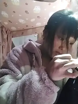 lytamye online show from March 16, 2025, 1:27 pm