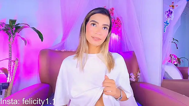Snapshot of _Felicity_1 chatting on June 30, 2026, 12:39 pm Felicity 1 online show from June 30, 2026, 12:39 pm