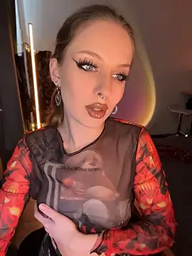 Natural pussy online show from July 17, 2026, 7:15 am
