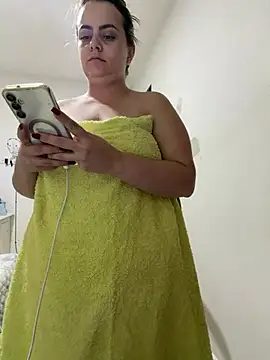 Im Amelia online show from July 17, 2026, 1:01 am