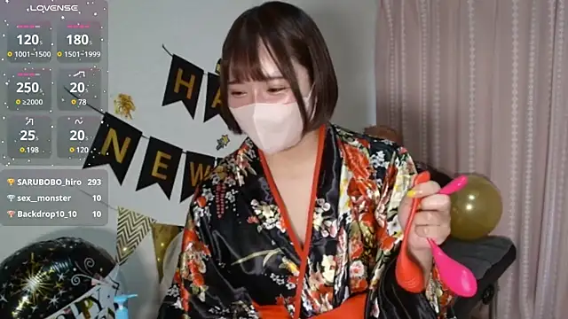 Snapshot of sara__xx__love chatting on January 2, 2025, 4:20 am sara xx love online show from January 2, 2025, 4:20 am