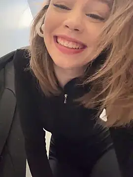 Street young online show from February 15, 2025, 12:43 pm