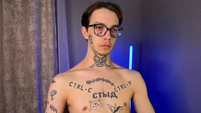 Snapshot of anahori__simon chatting on January 23, 2025, 5:10 pm anahori simon online show from January 23, 2025, 5:10 pm