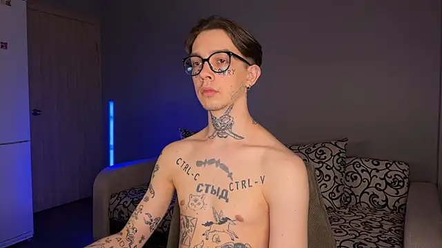 Snapshot of anahori__simon chatting on March 14, 2025, 8:28 pm anahori simon online show from March 14, 2025, 8:28 pm