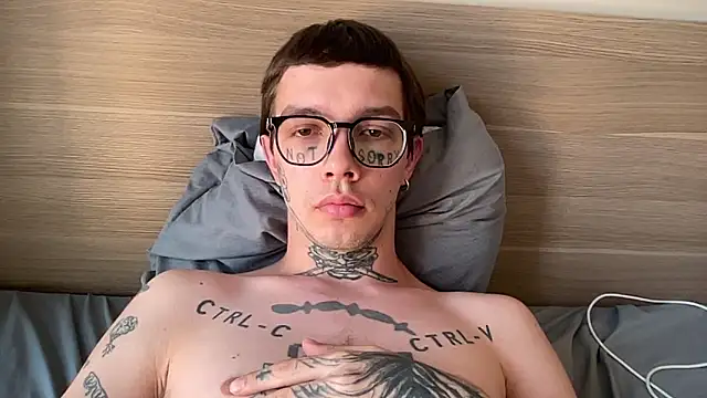 Snapshot of anahori__simon chatting on February 20, 2026, 1:13 am anahori simon online show from February 20, 2026, 1:13 am