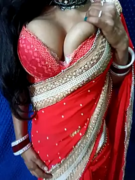 Savita hotmom online show from March 5, 2026, 5:42 pm