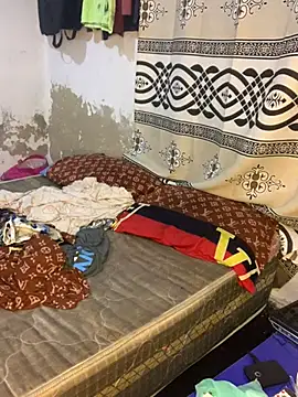 Snapshot of bad-boy-2002 chatting on February 4, 2025, 12:51 am bad-boy-2002 online show from February 4, 2025, 12:51 am