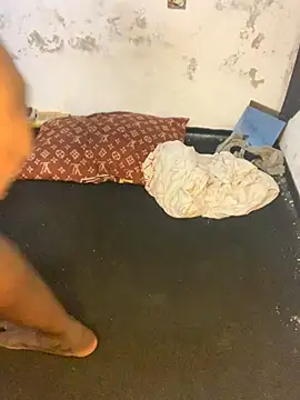 Snapshot of bad-boy-2002 chatting on March 9, 2025, 7:05 pm bad-boy-2002 online show from March 9, 2025, 7:05 pm