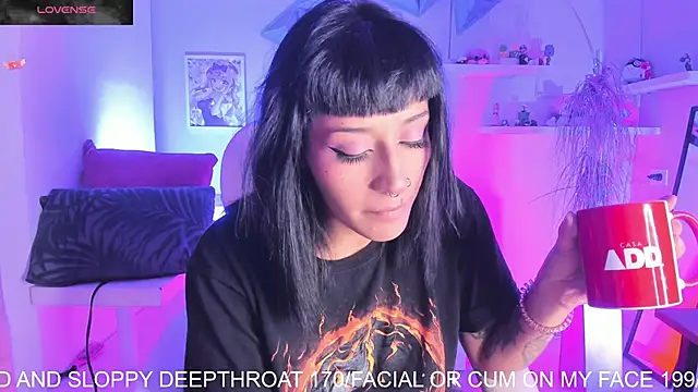 Snapshot of Valkiria_ponce chatting on October 15, 2025, 5:40 am Valkiria ponce online show from October 15, 2025, 5:40 am