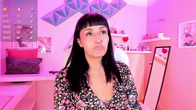 Snapshot of Valkiria_ponce chatting on April 10, 2026, 4:39 am Valkiria ponce online show from April 10, 2026, 4:39 am