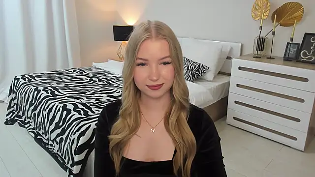 shy  lady online show from June 14, 2026, 2:30 pm